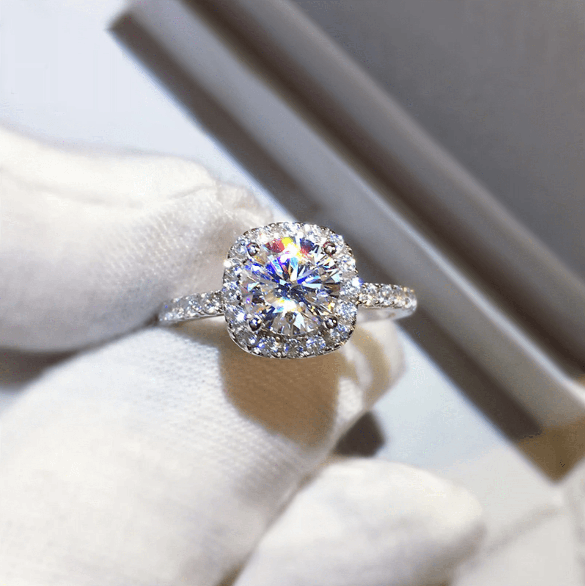 Amelia | Cushion Cut Ring