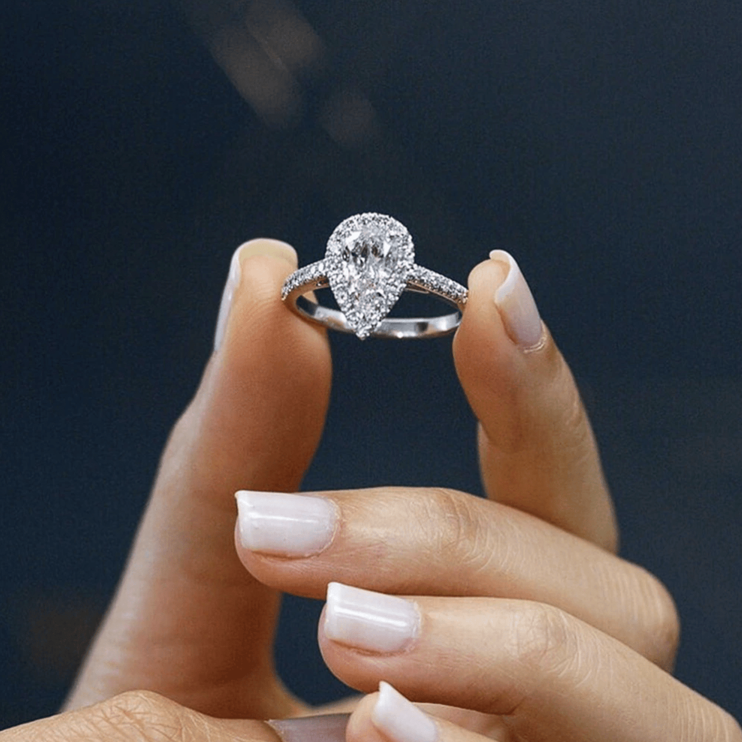 Aurora | Pear Ring