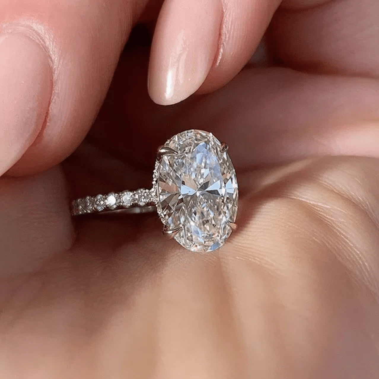Maeve | Oval Cut Ring